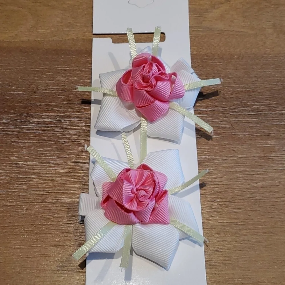 NWT Handcrafted Ribbon Rose Hair Clippies